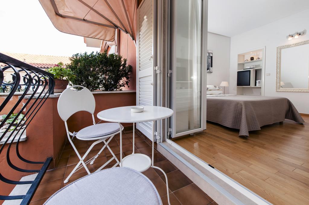 Corte Dei Merli Suite & Room โรวีน ห้อง รูปภาพ